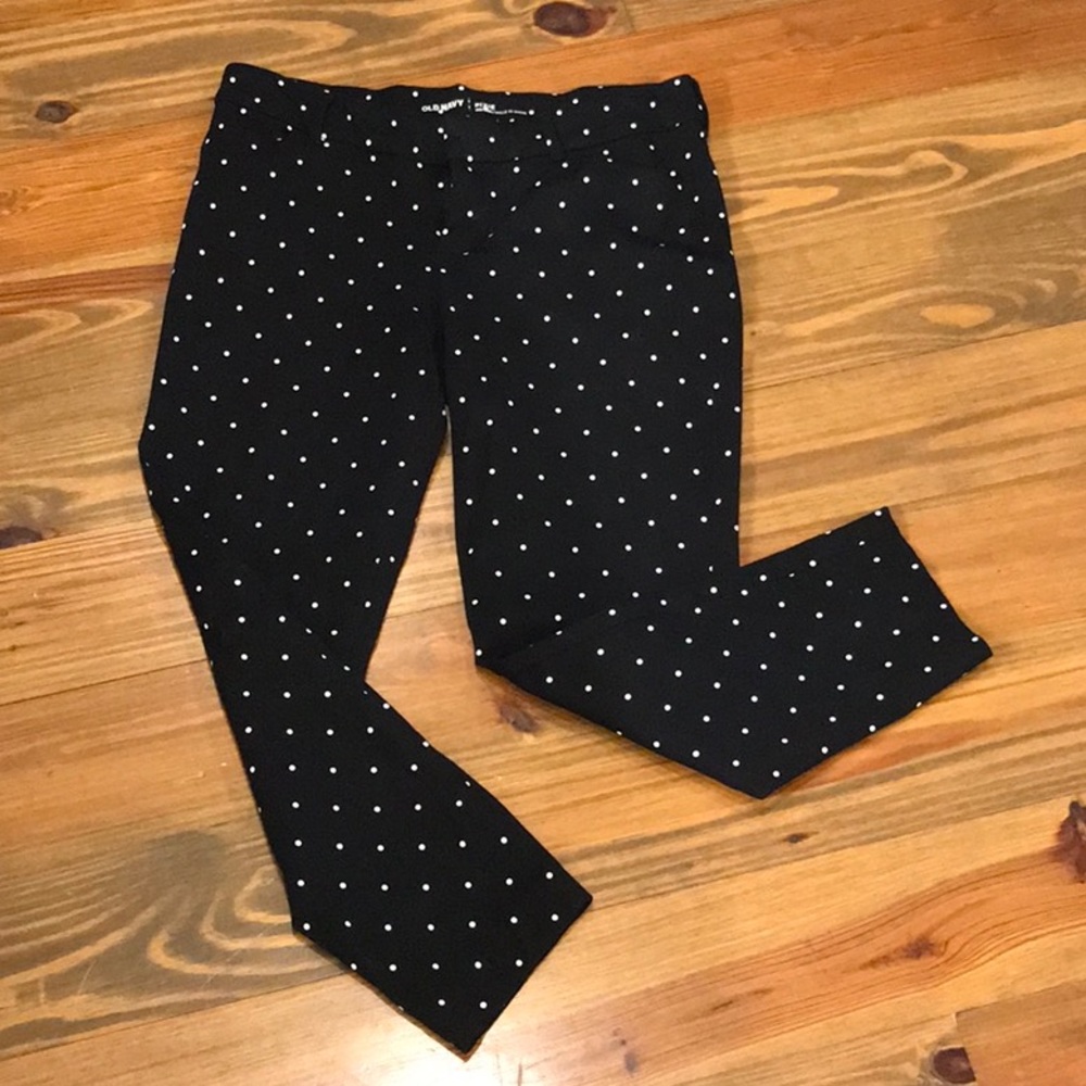Old Navy Pixie Mid-rise Pants 12